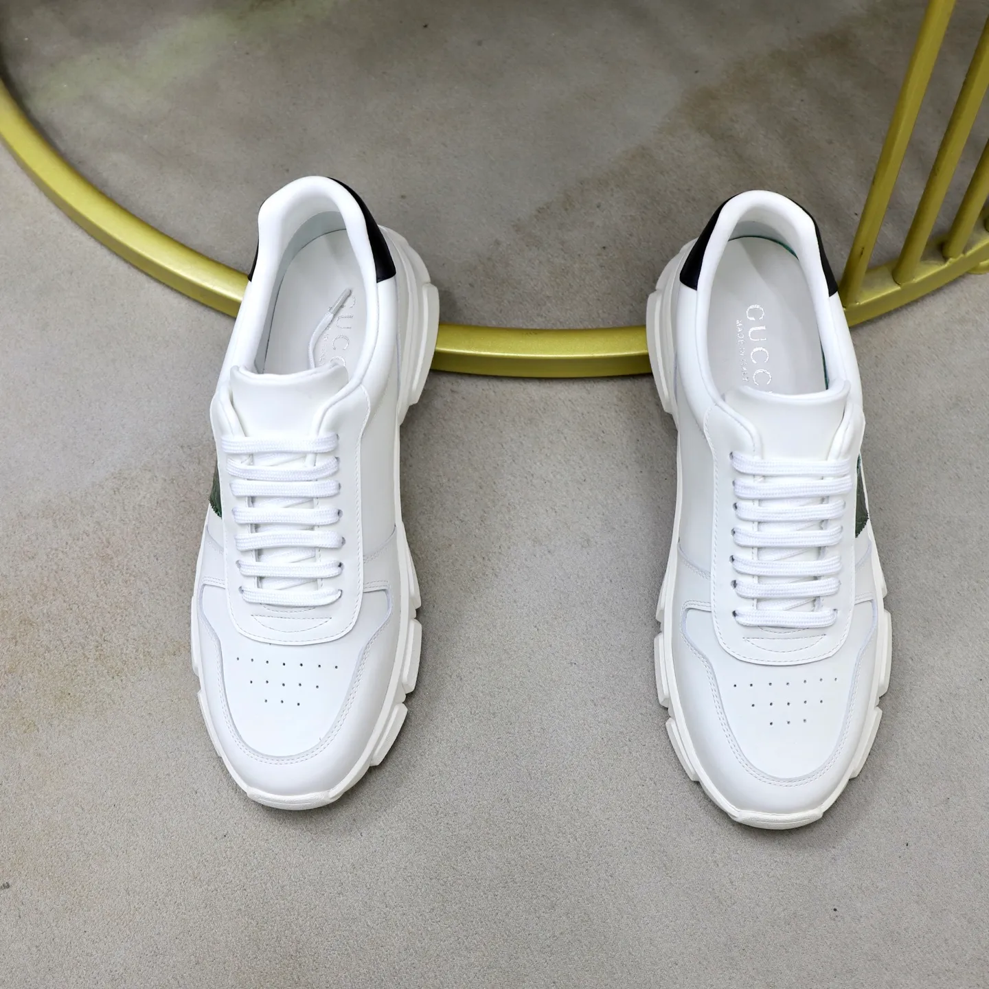 Ex-factory price: 540💰💰🙅‍♂️🙅‍♂️🙅‍♂️ Brand: GUCCI Standard code: 38-44 (45 customized) Grade: Same as the official website Material: Cowhide stitching Comfortable and breathable sheepskin lining Lightweight and wear-resistant sports outsole Style category: Men's fashionable casual shoes Running sports shoes Distinguished luxury brand elements Top luxury color: actual picture color